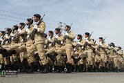 عکس|  رژه روز ارتش در مشهد