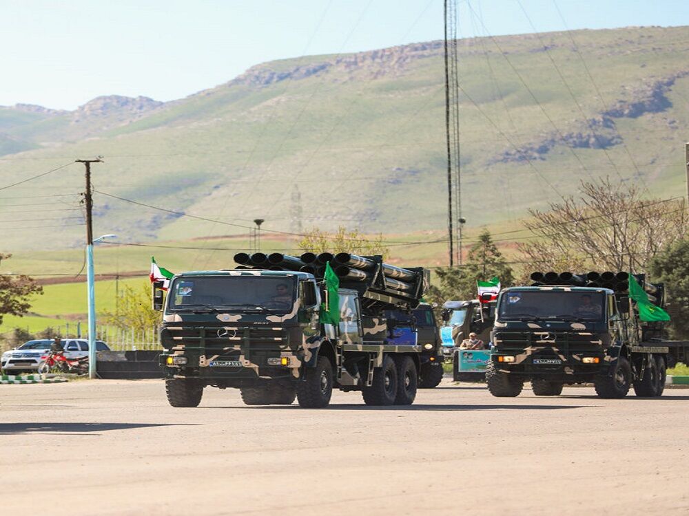 مراسم رژه نیروهای مسلح در کرمانشاه برگزار شد