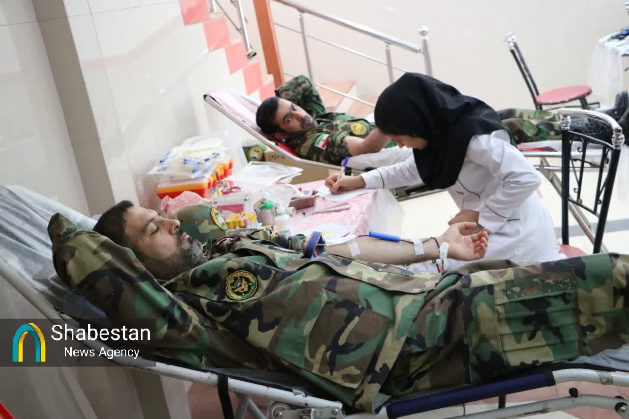 اهدای خون کارکنان ارتش در کرمان