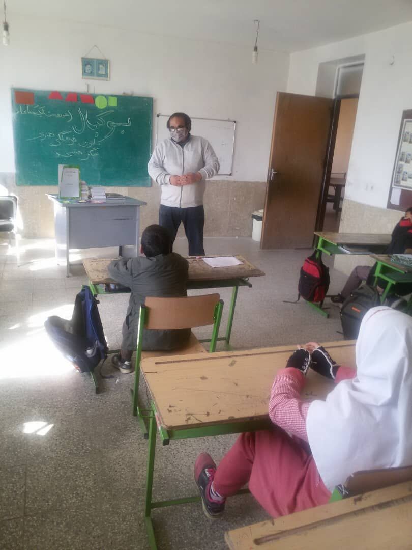 تخصص کانون «سنگر مسجد» برگزاری کلاسهای آموزشی شعر و قصه است