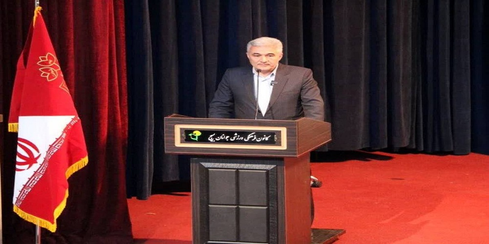 مسجد و مدرسه جز ارکان تربیت دینی دانش آموزان هستند