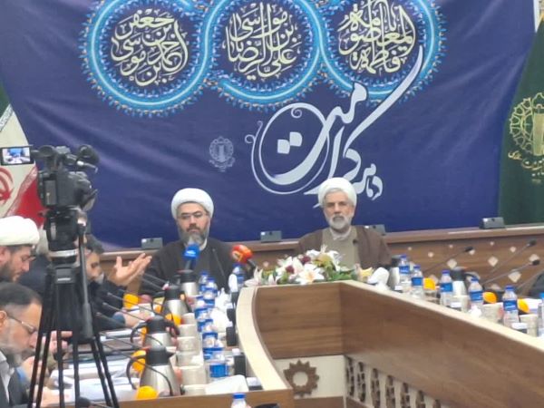 برگزاری جشنهای روز دختر در ۱۰۰۰ نقطه کشور/آغاز جشنهای دهه کرامت با حضور رئیسجمهور