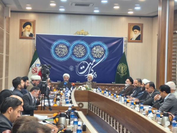 برگزاری جشنهای روز دختر در ۱۰۰۰ نقطه کشور/آغاز جشنهای دهه کرامت با حضور رئیسجمهور