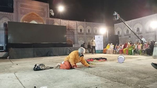 درخشش بچه‌های مسجد در صحنه نمایش