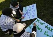 مبارزه پلیس آمریکا با حجاب در اعتراضات دانشجویی!