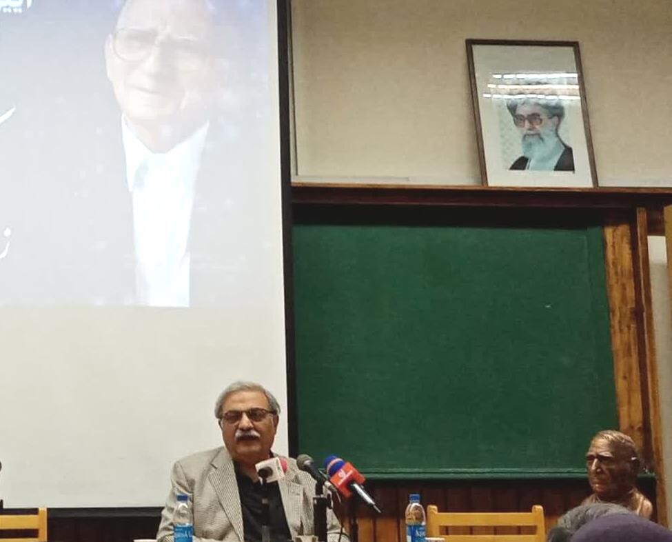 مجتهدی تا آخر عمر فلسفهورزی کرد/به معنای واقعی کلمه مومن بود