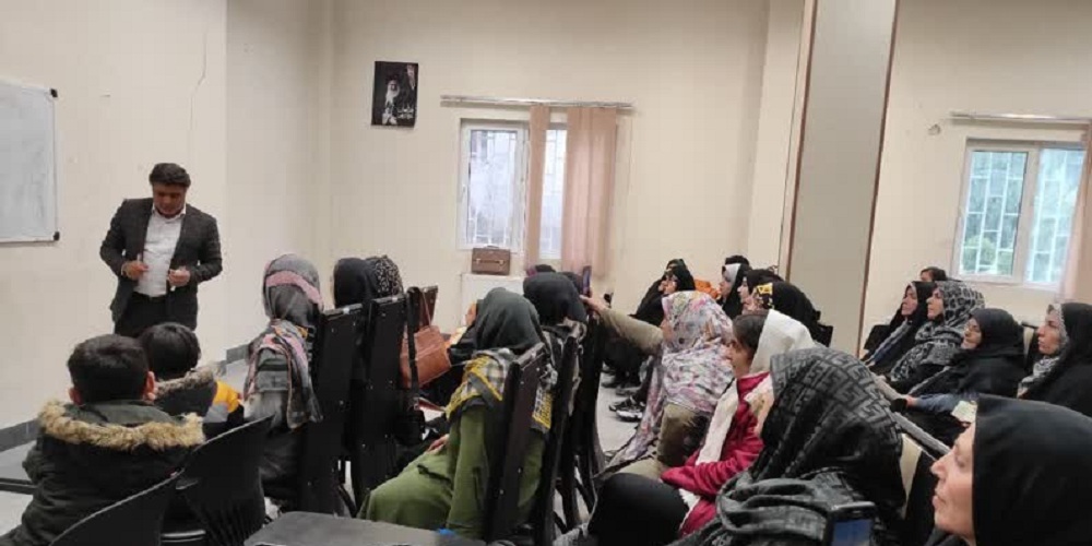 اعضای مسجدی که حامی فرزندآوری هستند