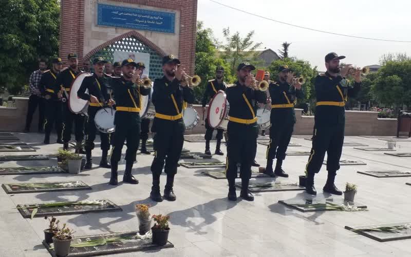 معاون رییس جمهور و رییس بنیاد شهید و امور ایثارگران به مقام شهدای بابل