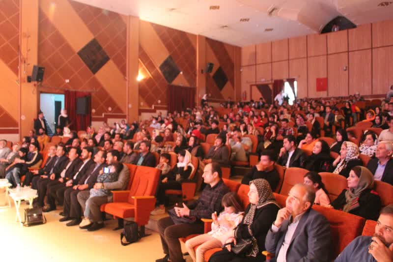 موسیقی سنتی و فاخر بخشی مهم از هویت ایرانی و اسلامی ما است