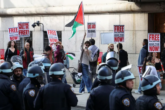 گسترش اعتراضات دانشگاهی؛ فریاد «زنده باد فلسطین» در دانشگاه‌های مکزیک و سوئیس