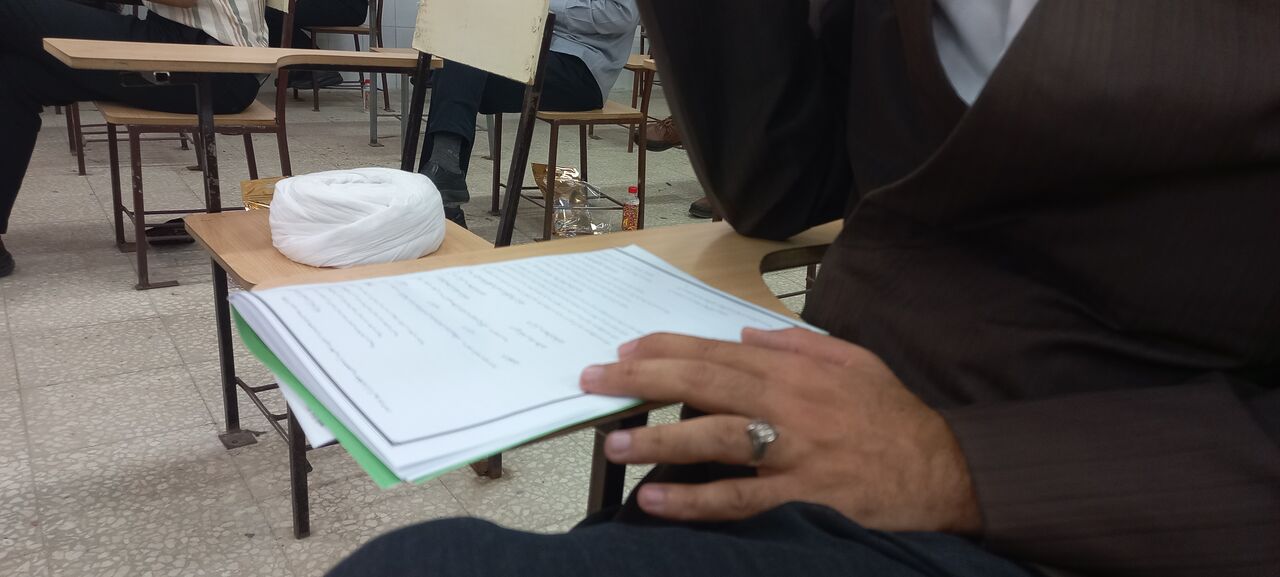 آزمون اعطای مدرک تخصصی به حفّاظ قرآن کریم در کاشان برگزار شد