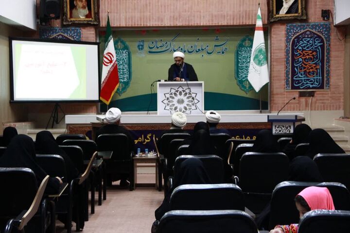 تبلیغ به منزله خوب شناساندن و رساندن است
