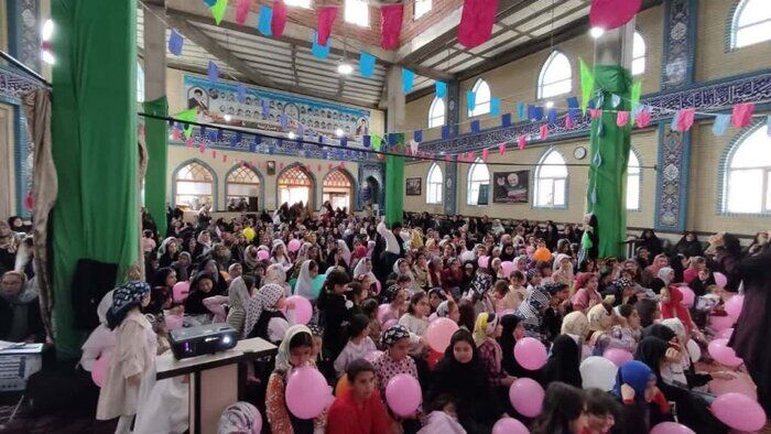 یک دهه دخترانه در جنوب فارس