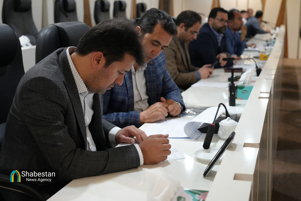 جلسه ویژه بررسی «مصوبات طرح شهید اصلانی در همه محلات»