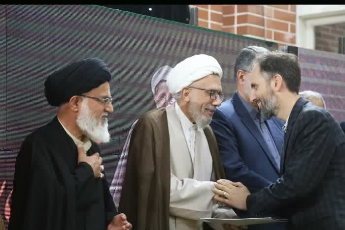 استاد مویدی شخصیتی خاص و حاصل دادههای انقلاب اسلامی بود