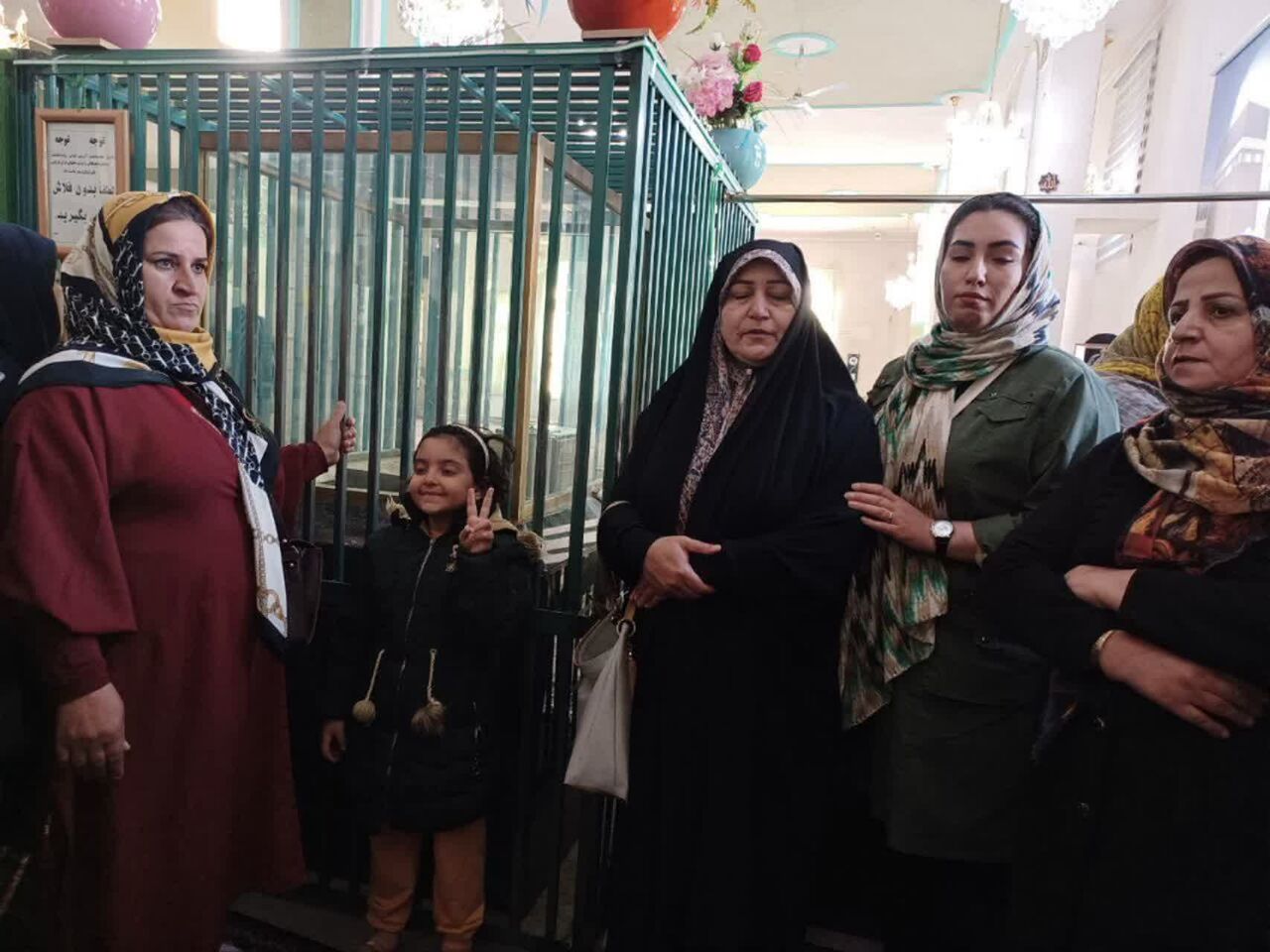 اردوی تفریحی زیارتی قرآن نگل ویژه بانوان مسجدی در سنندج برگزار شد