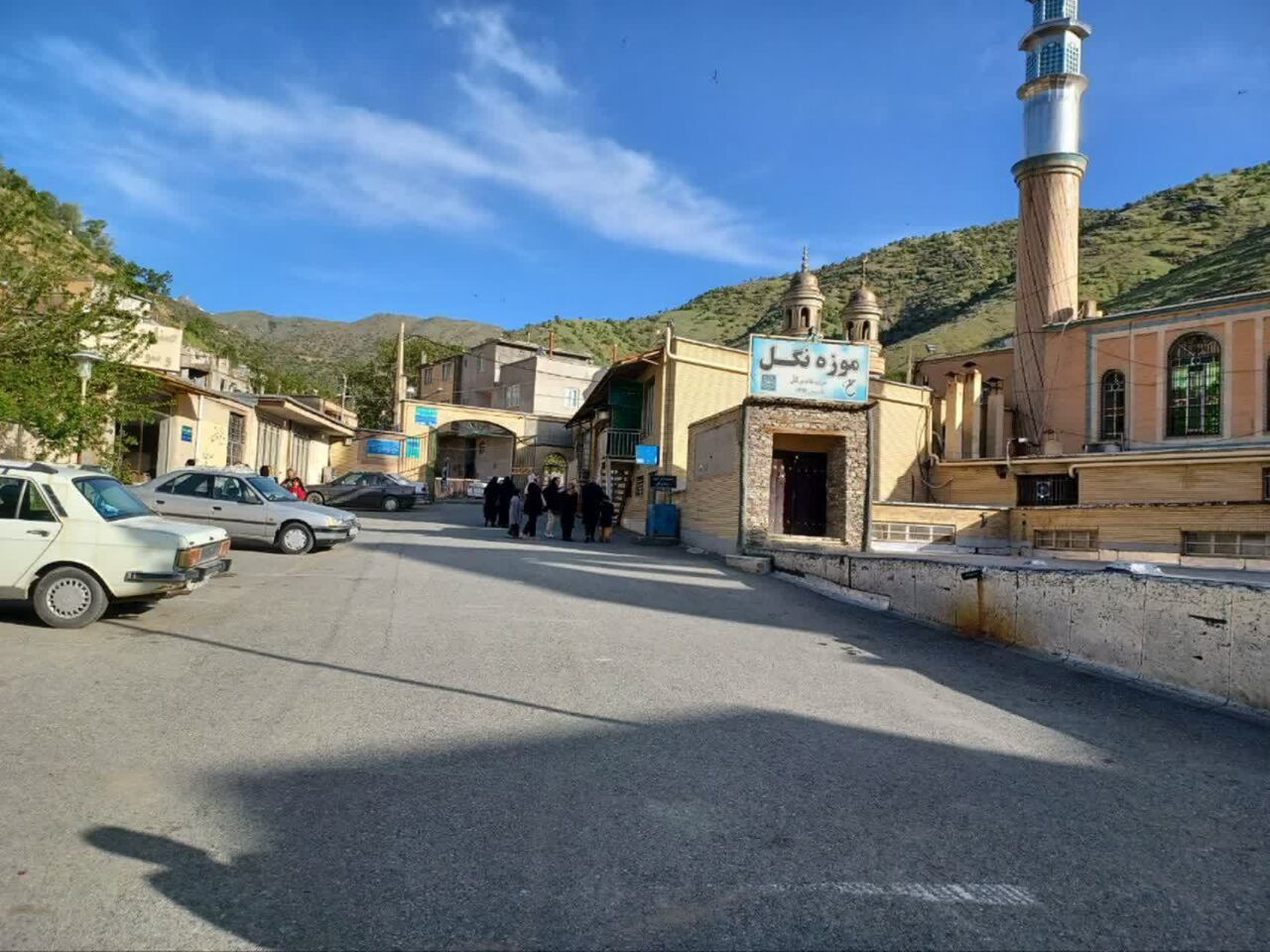 اردوی تفریحی زیارتی قرآن نگل ویژه بانوان مسجدی در سنندج برگزار شد