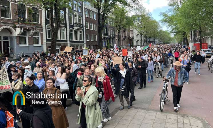 ادامه تحصن دانشجویان دانشگاه آمستردام هلند از غزه+ عکس