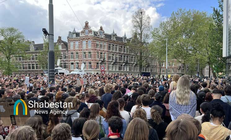 ادامه تحصن دانشجویان دانشگاه آمستردام هلند از غزه+ عکس