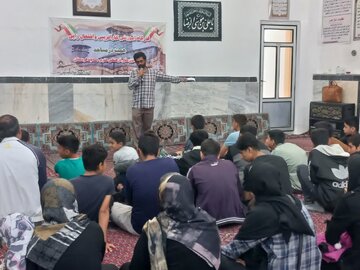 کارگاه آموزشی کارآفرینی «همت در مسجد» در قروه برگزار شد