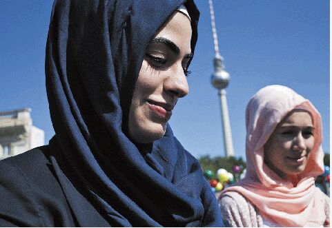 ۱۰ کشور اروپایی با بیشترین جمعیت مسلمان تا سال ۲۰۲۰