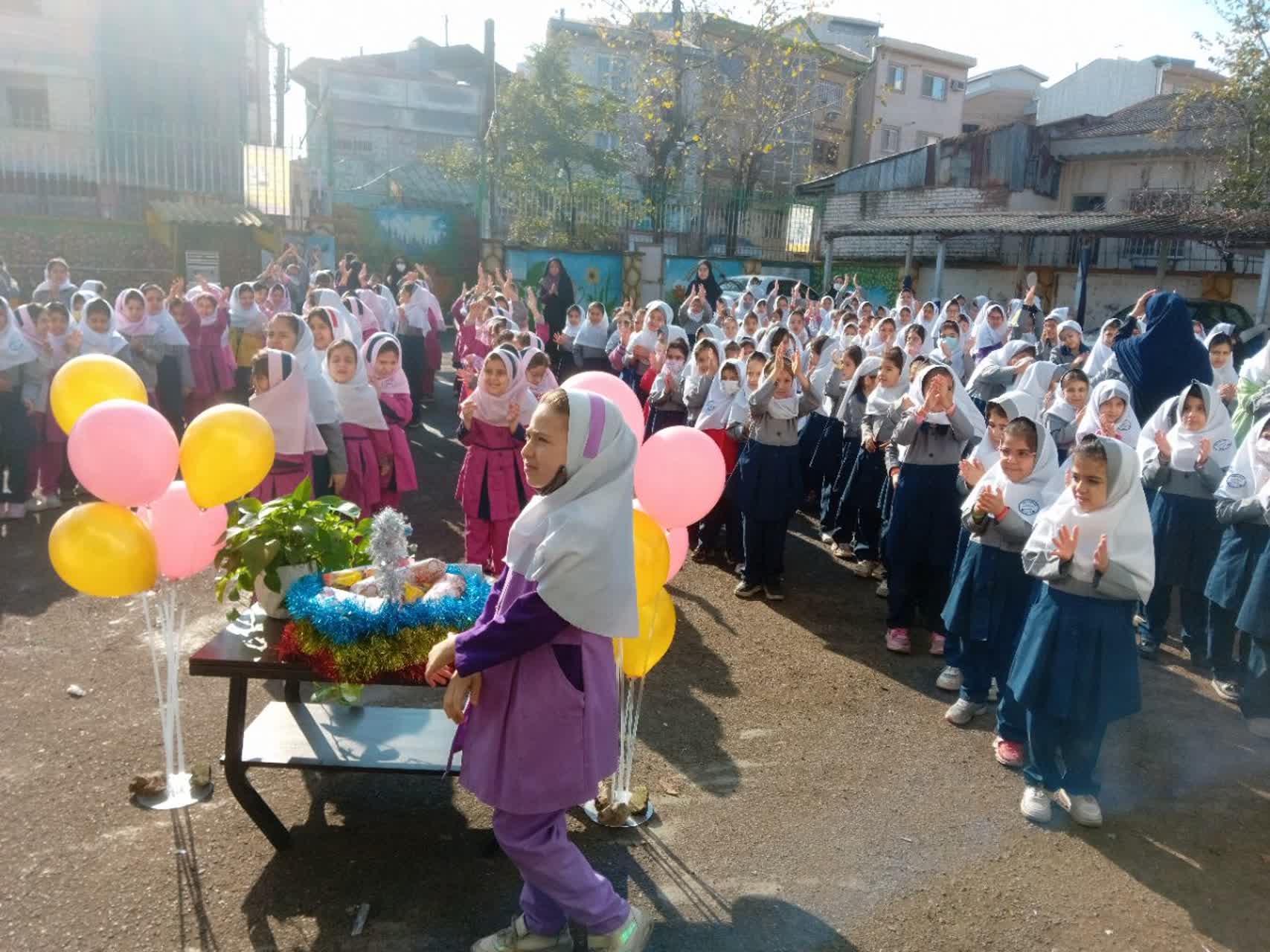 از جشن دهه کرامت تا کمک به محرومین در کانون فرهنگی هنری ثقلین رشت