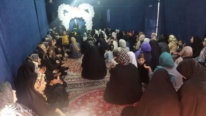 دختران مسلمان بانوان بزرگ اسلام را الگوی خود قرار دهند