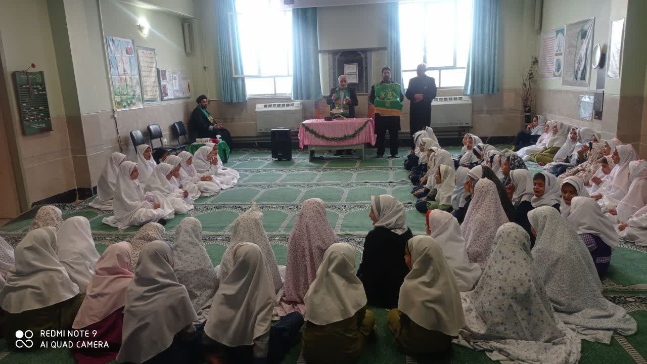 حال و هوای دهه کرامت در استان اصفهان