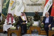 اولین زیارت سفیر عربستان در عراق از حرم امام حسین(ع)