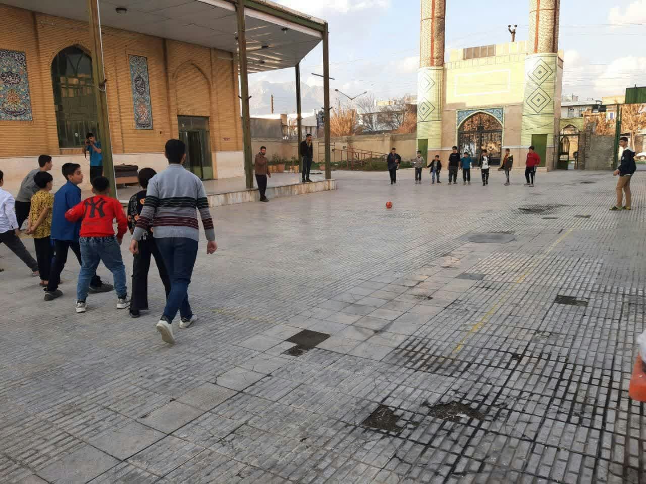 جوانان بهترین موتور محرکه در تحقق اهداف عالی کانونهای مساجد هستند