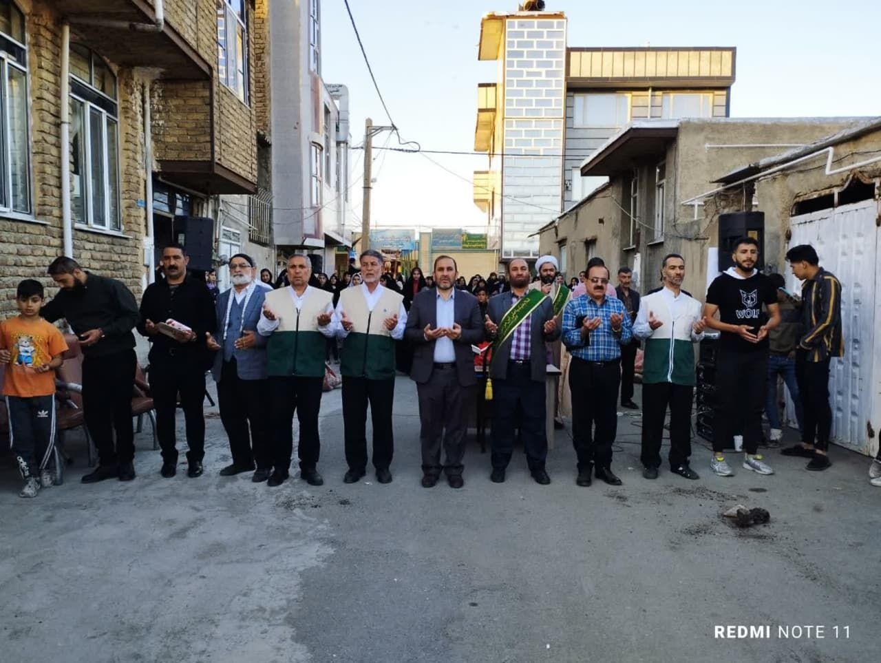 برگزاری مراسم جشن بزرگ ولادت امام رضا(ع) به همت جوانان مسجدی در سنقر