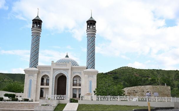 افتتاح مسجد جدید «زنگلان» در آذربایجان