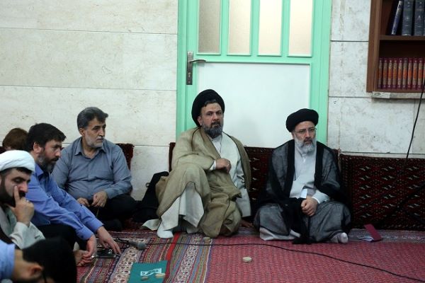 شهید جمهور مسجد را کانون امیدآفرین میدانست