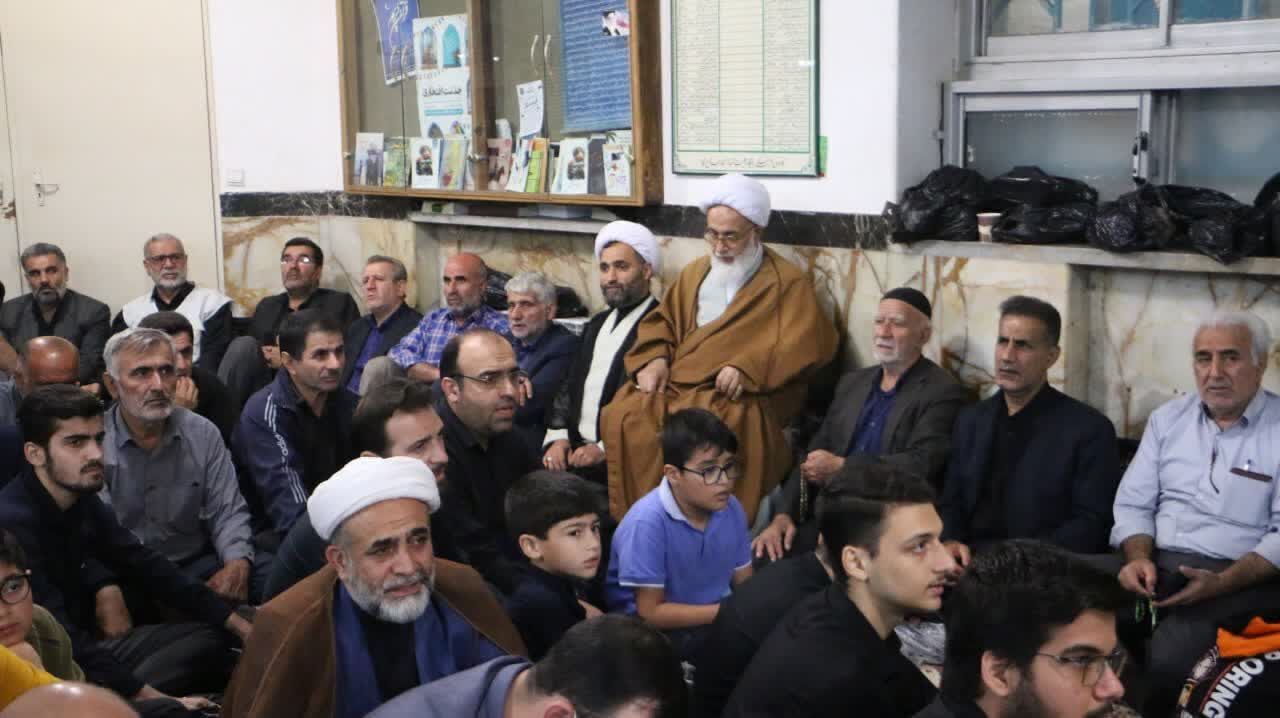 علم برافراشته شده شهید رئیسی همیشه برافراشته می ماند