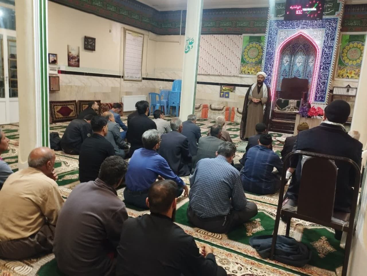 برگزاری مراسم قرائت سوره الرحمن در مسجد سیدالشهداء سنقر