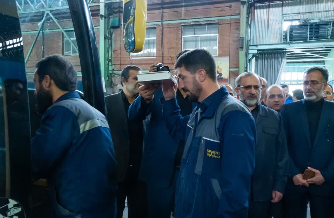 صنایع آسیب دیده استان مرکزی مورد توجه آیت الله رئیسی