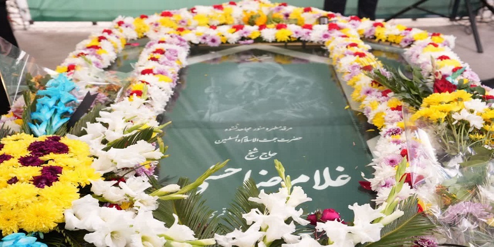 مجاهدتهای حجت الاسلام و المسلمین حسنی باید به آیندگان و نسل امروز منتقل شود