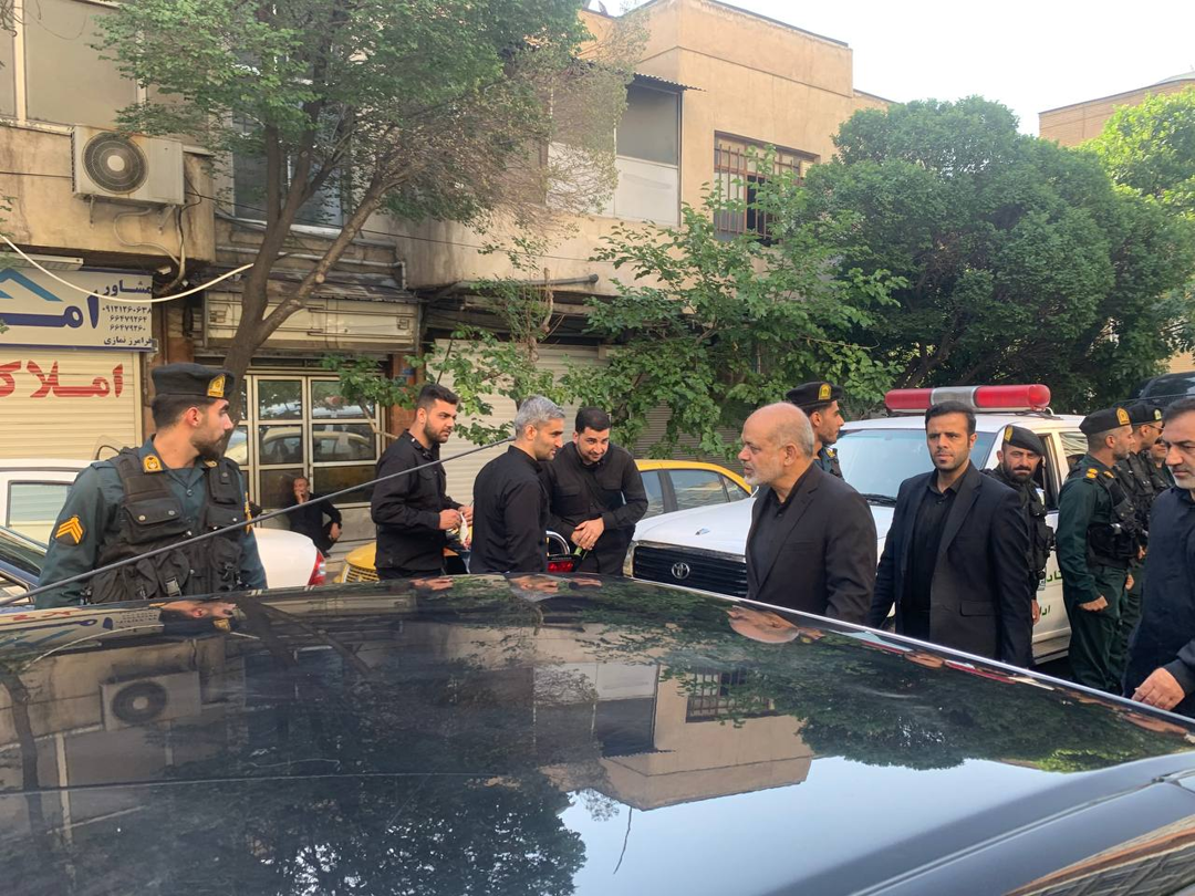 وداع تاریخی مردم تهران با شهیدِ جمهور/ بوی کرب و بلا میآید