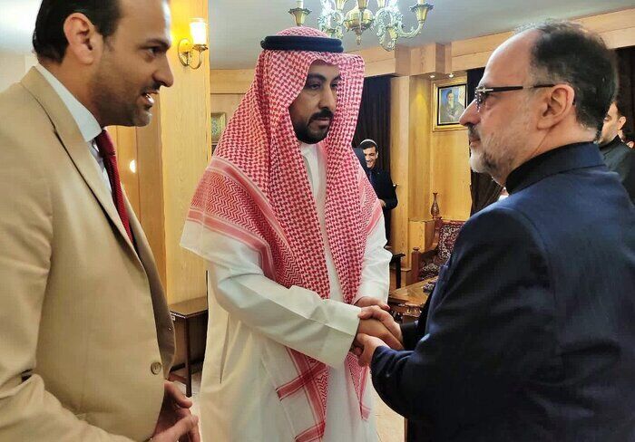 حضور شخصیتها بین المللی در مراسم تشییع شهیدجمهور در مشهد