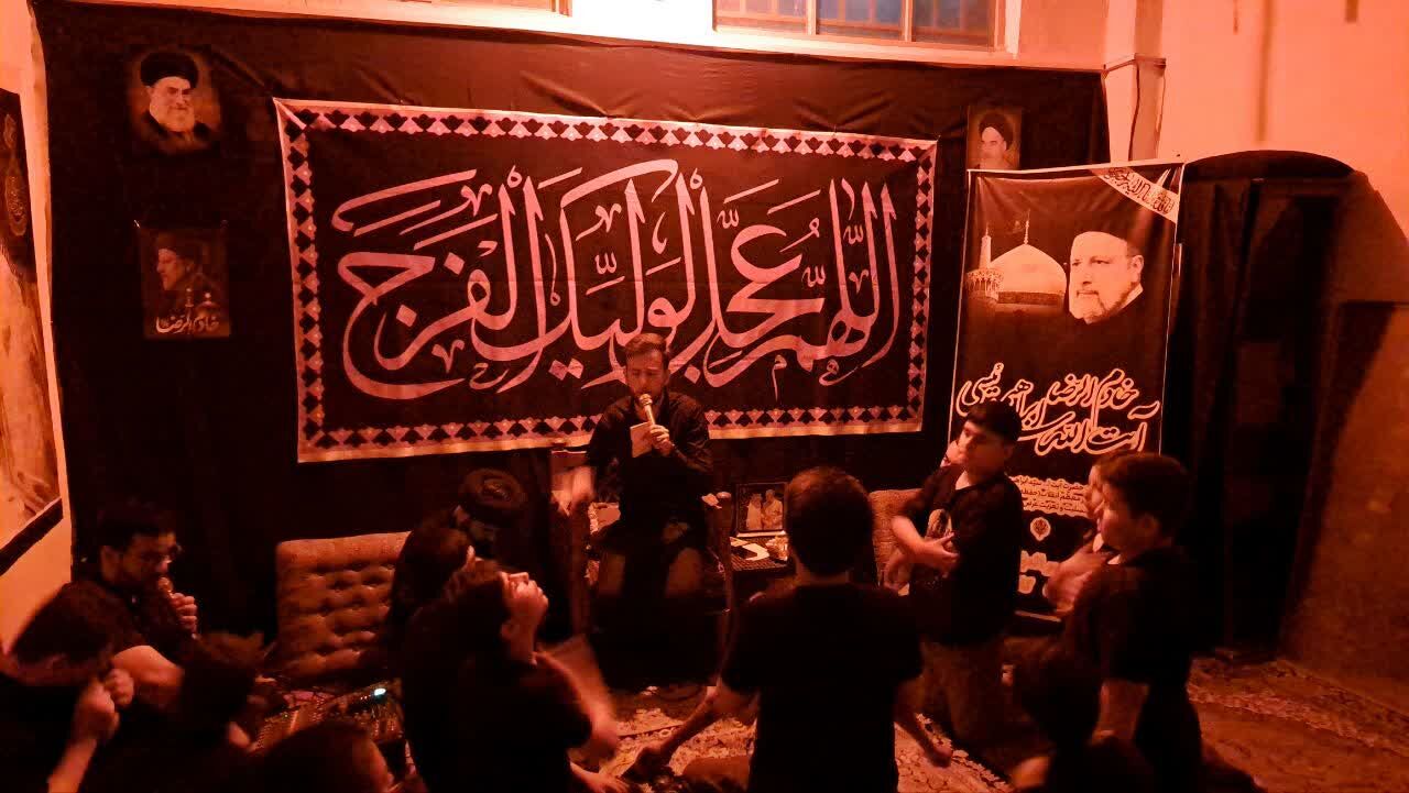 شام غریبان رئیس جمهور شهید در مسجد امیرالمومنین(ع) برپا شد
