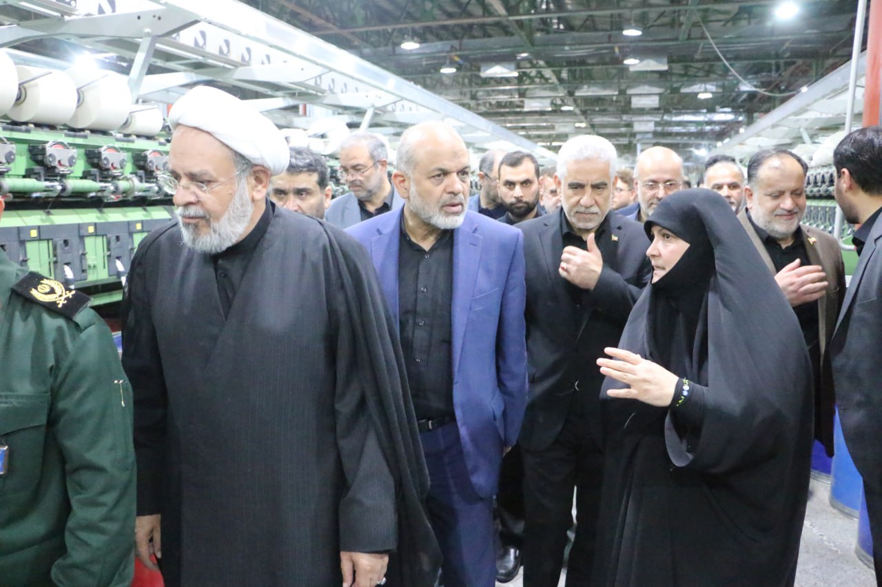 رییس جمهور صدای کارخانه پوشش را می شنود