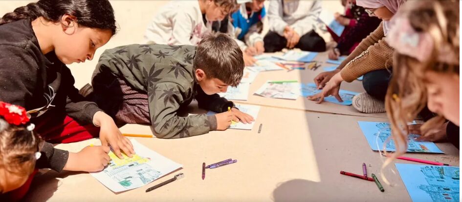 ساختمانهای تاریخی بمباران شده غزه در نقاشی کودکان فلسطینی