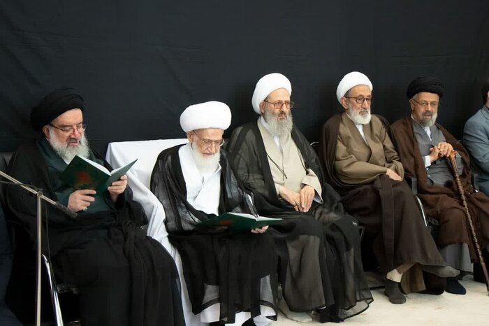 بزرگداشت شهدای خدمت در دفتر آیتالله نوری همدانی برگزار شد