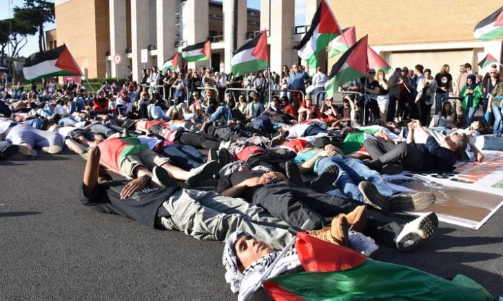 تظاهرات گسترده مردم رم در محکومیت قتل عام اسرائیل در رفح