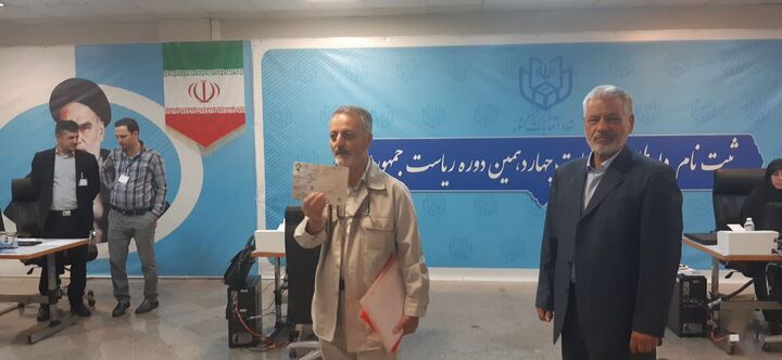 دولت خدمت و مجاهدت برای حل مشکلات مردم