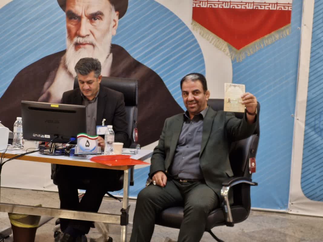 پایان ثبتنام داوطلبان کاندیداتوری ریاست جمهوری/ آخرین نفراتی که به وزارت کشور آمدند