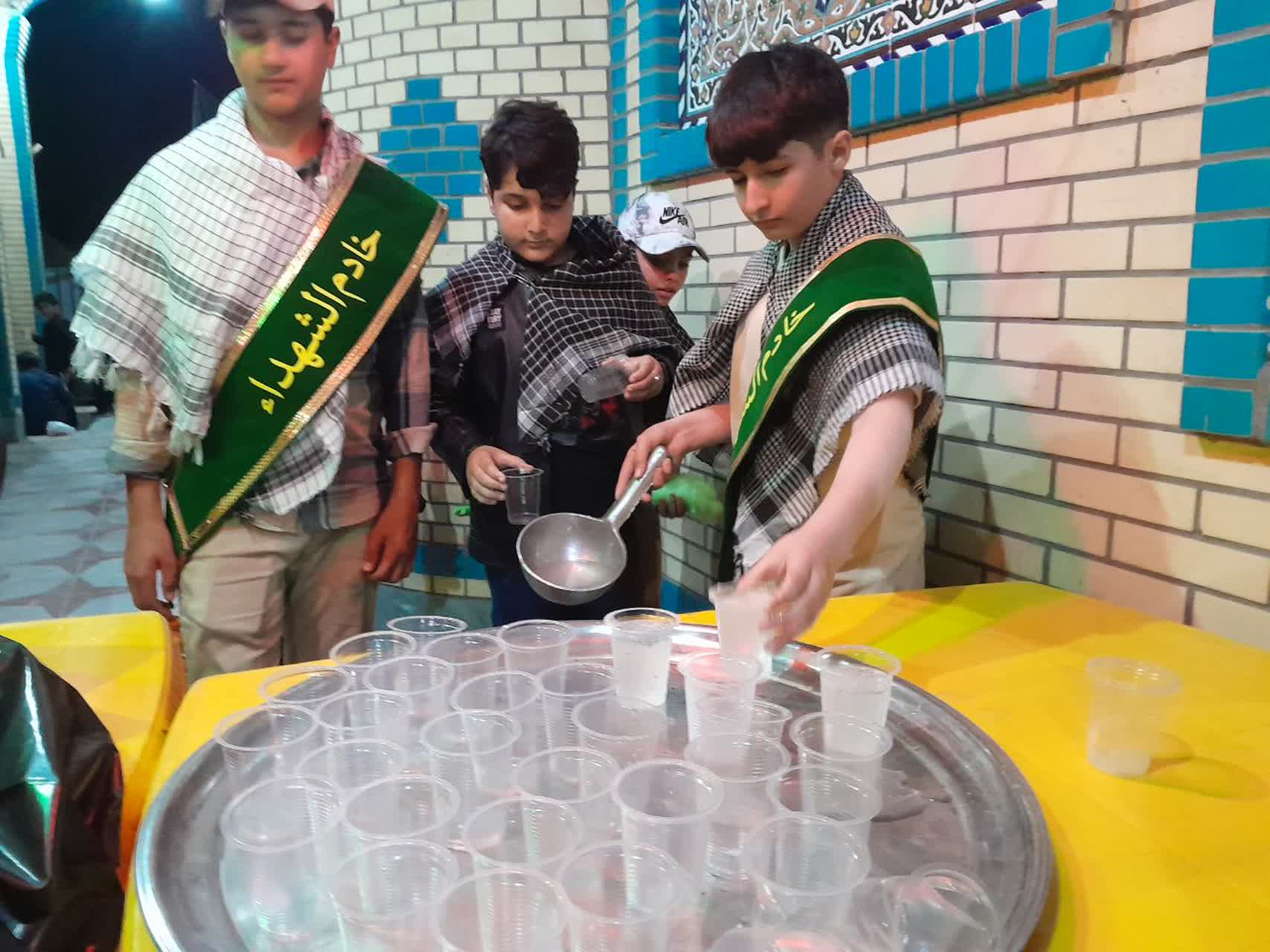 امام و شهدا به خداوند متعال توکل داشتند