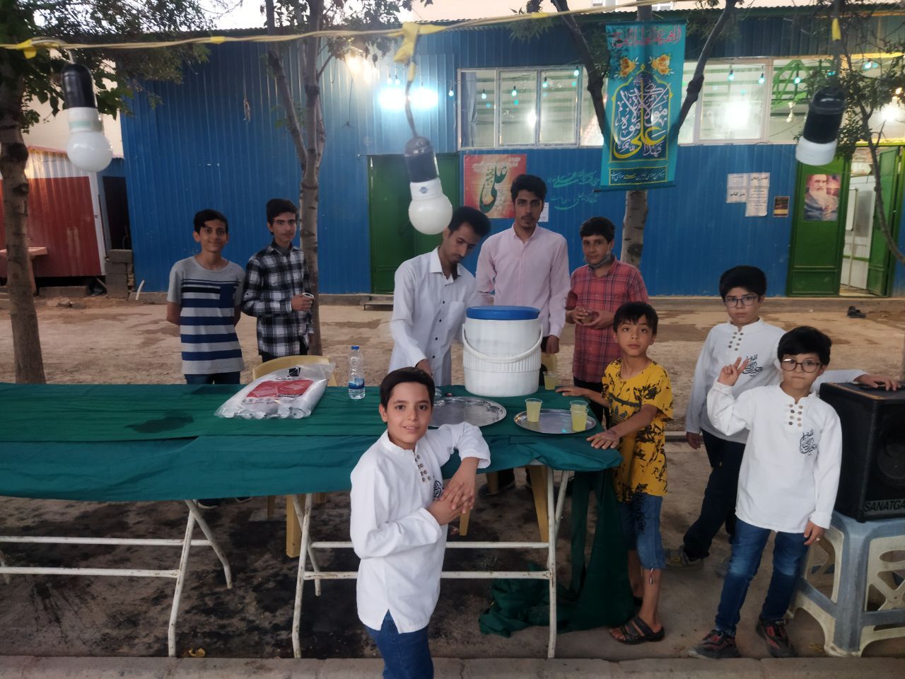 کمک به افزایش سرانه مطالعه با نذر کتاب کانون عالم آل محمد(ص)