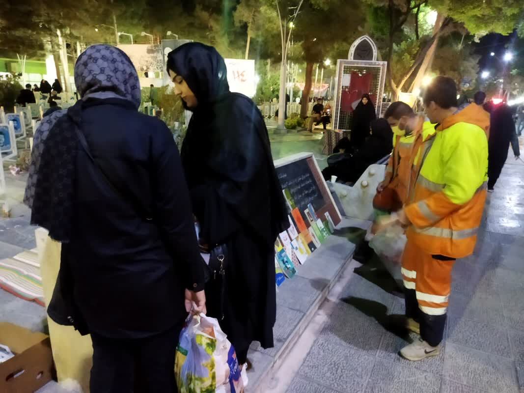 کمک به افزایش سرانه مطالعه با نذر کتاب کانون عالم آل محمد(ص)