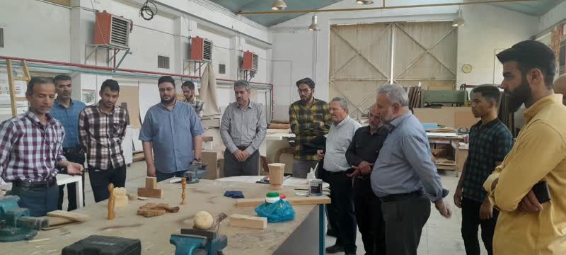 بازدید مدیران کانون های مساجد از فنی وحرفه ای استان سمنان